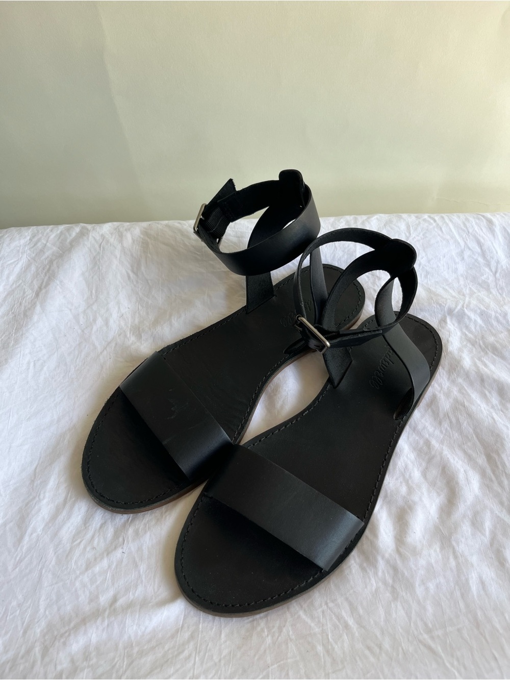 Madewell Sandals Sz 9.5 Women’s Black Ankle Strap Sz 9.5 Barely Worn EUC Shoes